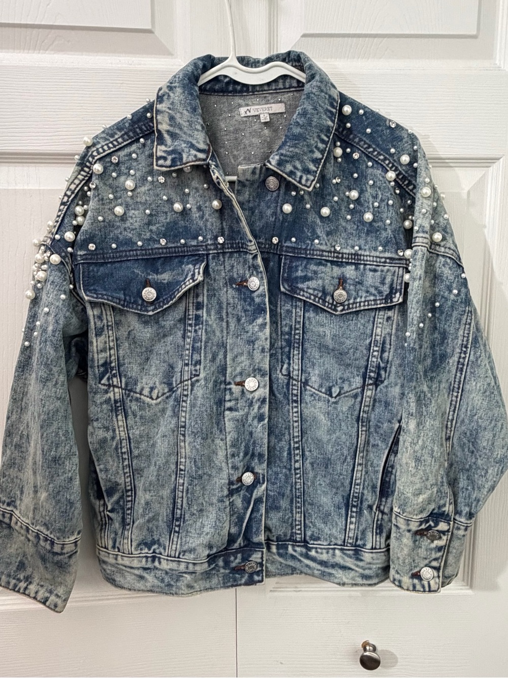 Veveret Pearl Rhinestone Embellished Acid Wash Denim Jacket Small Oversized Glam